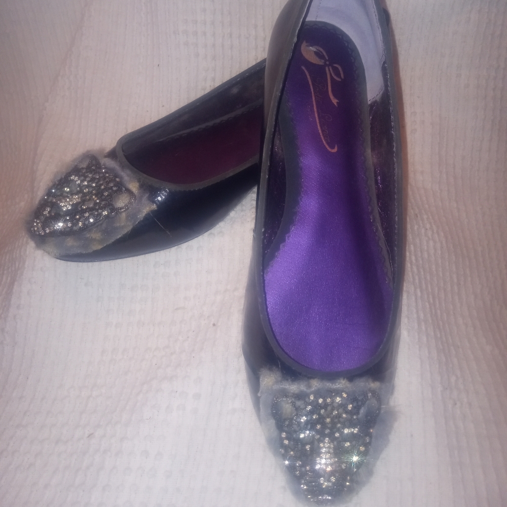 Design Asylum Poetic License flats